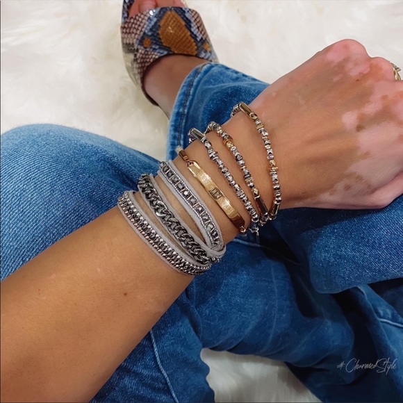 Stella & Dot Dove Gray Wrap Bracelet - Picture 2 of 2